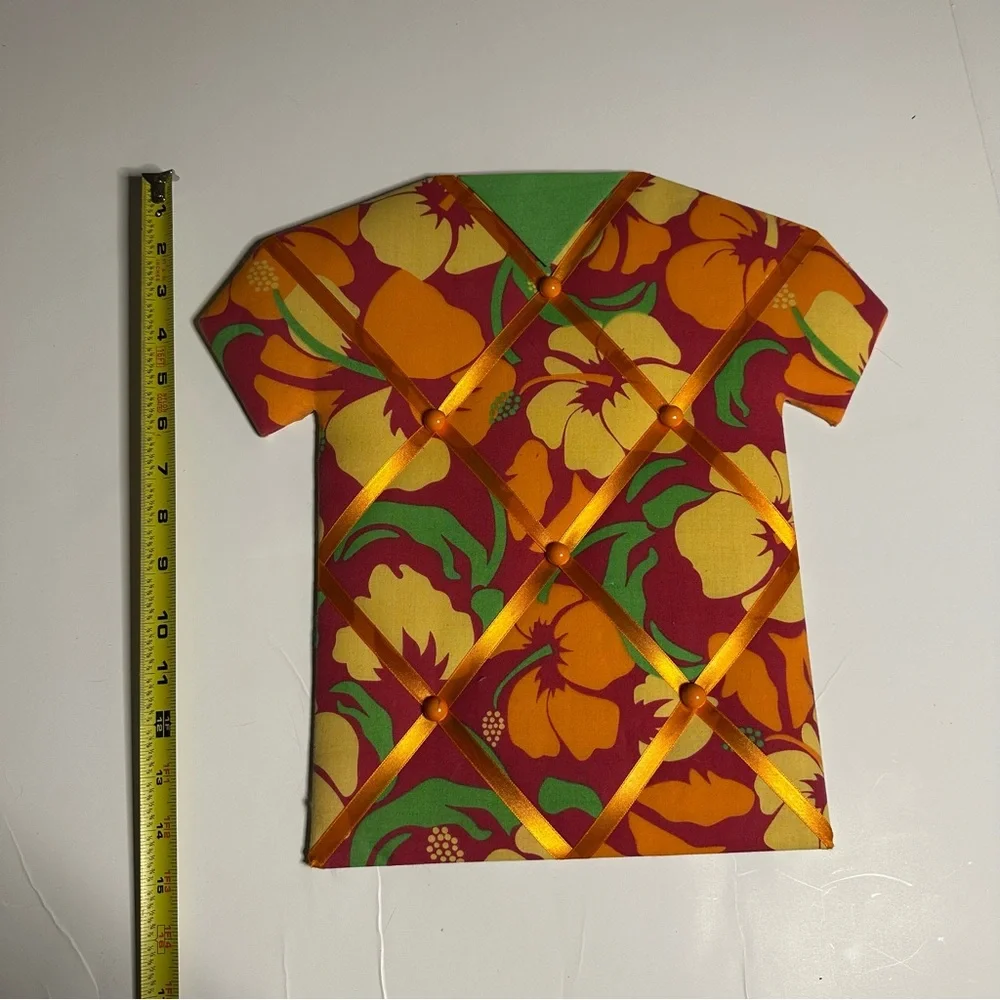 Hawaiian‎ Shirt Fabric-Covered Memo Board